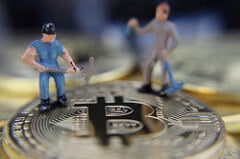 Cryptocurrency Mining, Bitcoin mining stock photo by Crypto360 bitcoin investment photo