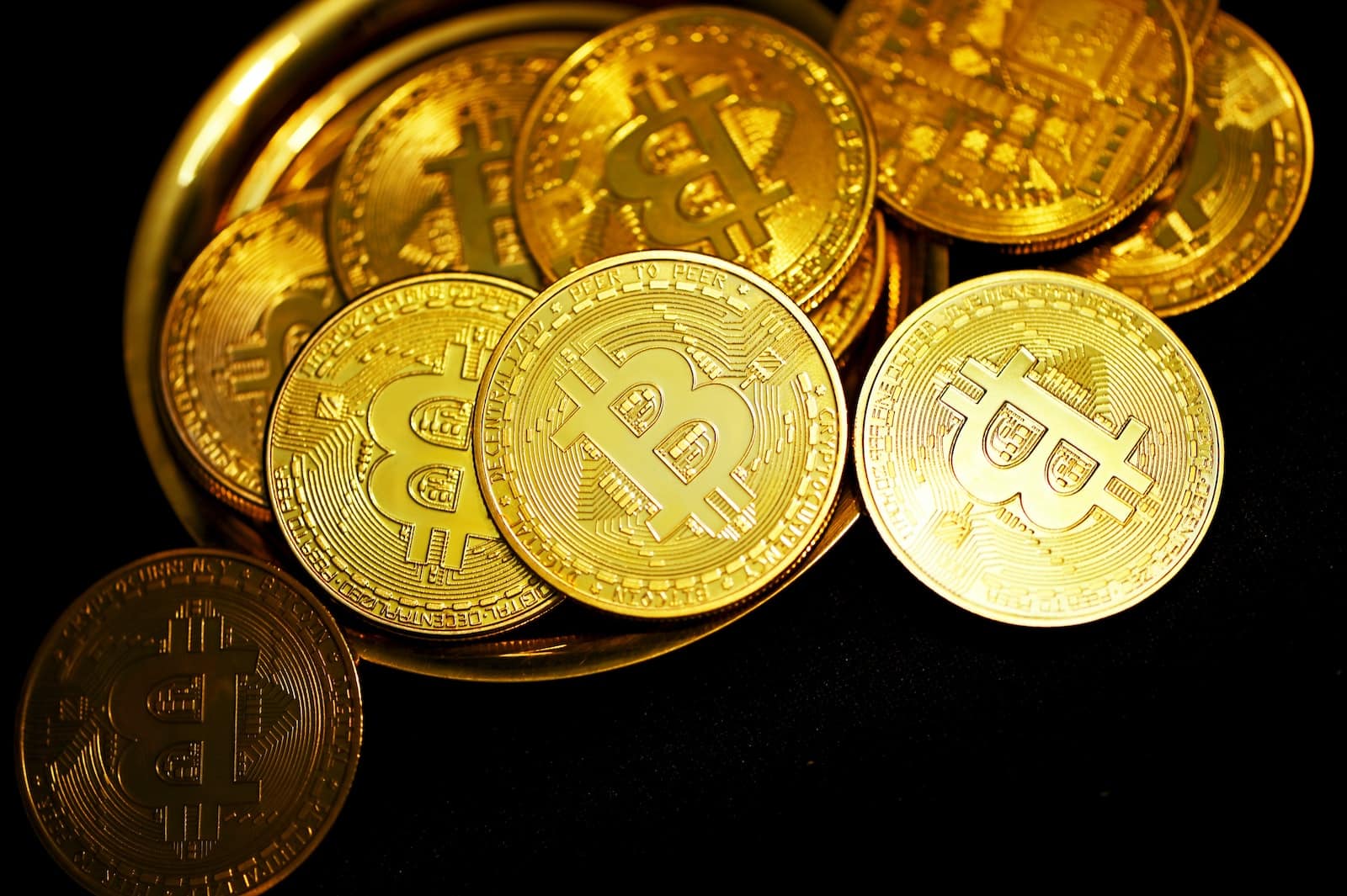 Sollte man jetzt Bitcoin kaufen oder nicht? Wieso Experten diesen anderen Coin aktuell empfehlen